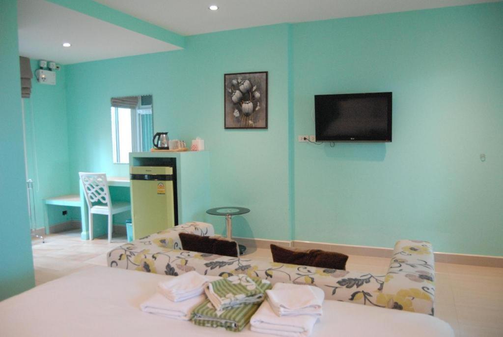 Pearl By The Sea Resort Prachuap Khiri Khan Exterior photo